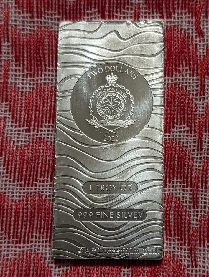 Star Wars: Mandalorian Beskar Bar: 2022 1 oz Silver, Niue $2  image