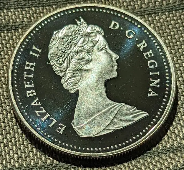 1982 Canada Silver Dollar Proof (Bison Skull) - View 2