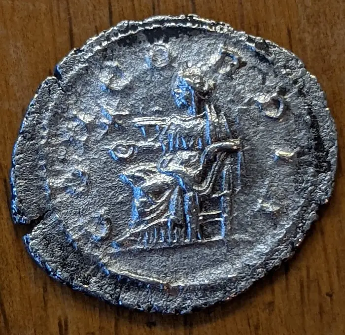 Roman Silver Denarius 200 AD Julia Domna - View 2